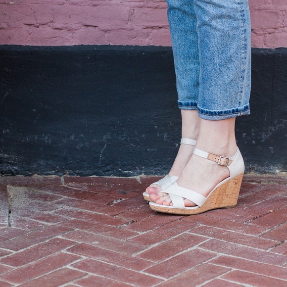 toms sienna wedge